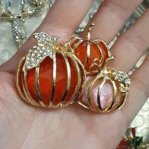 Halloween Pumpkin Orange Gold Brooch